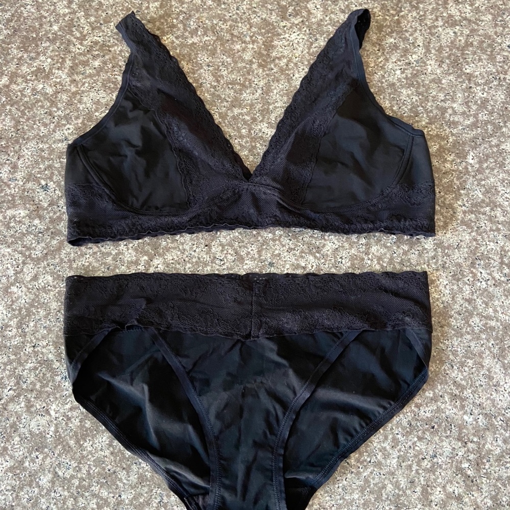 Natori Bliss Perfection Wireless Day Bra - Picture 15 of 16